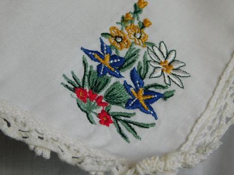 Pekna bluzka ku kroju, 52