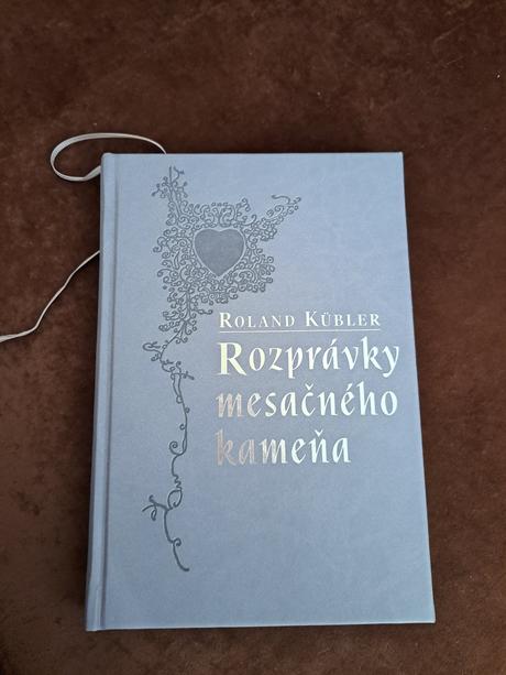 Rozpravky mesačného kamena, 