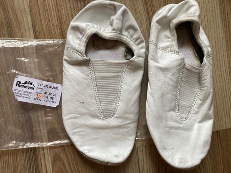 Gymnasticky dres decathlon + zadarmo cvicky, 116