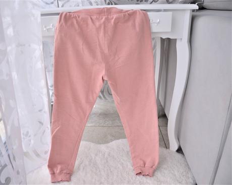 Dievčenské tepláky-140, 140