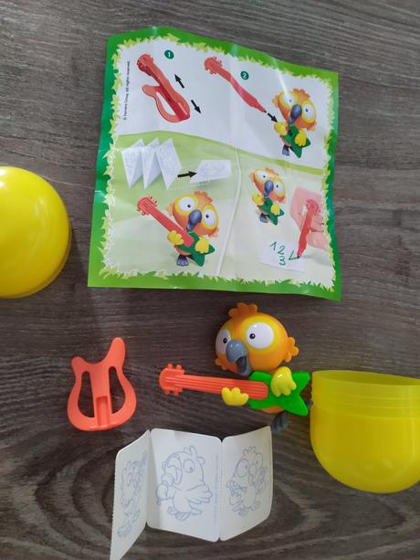 Kinder maxi vtacik muzikant,