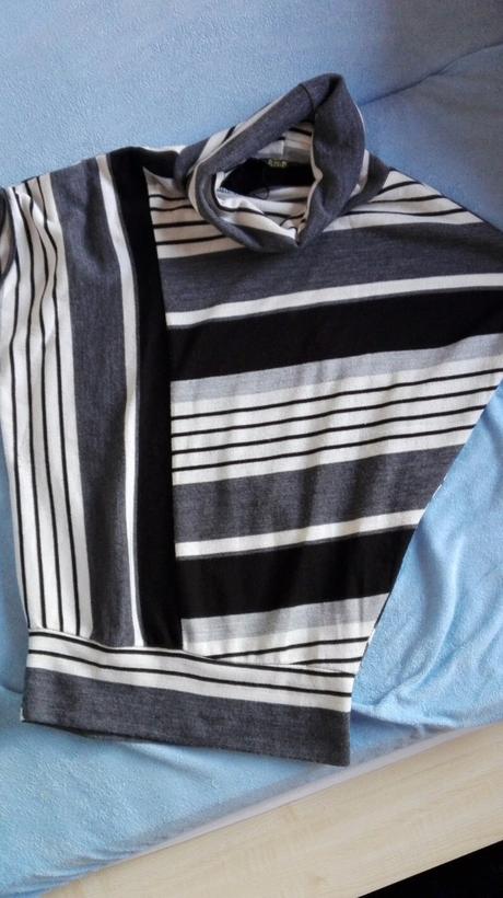 Tuniky po 0.50 eur, l