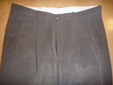 Spoločenské nohavice, 50