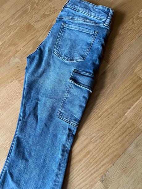 Parádne rifle, h&m,152