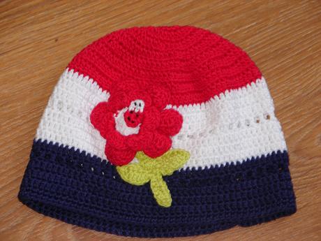Čiapka s kvetom - handmade - 3-4x oblečená, 92