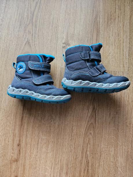 Cizmy v 23., superfit,23