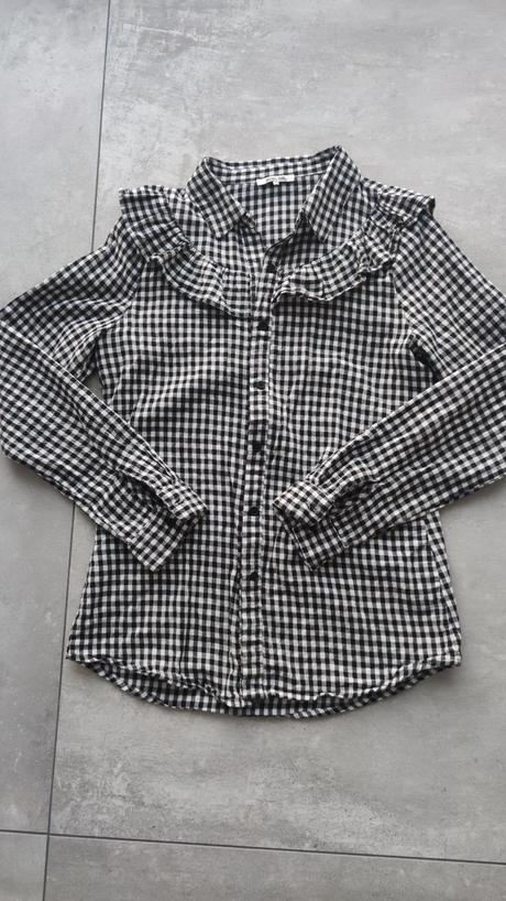 Košeľa s volánikmi, s