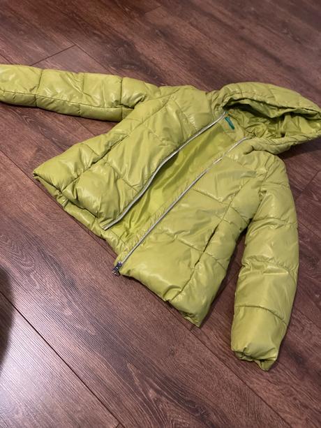 Bunda, benetton,140