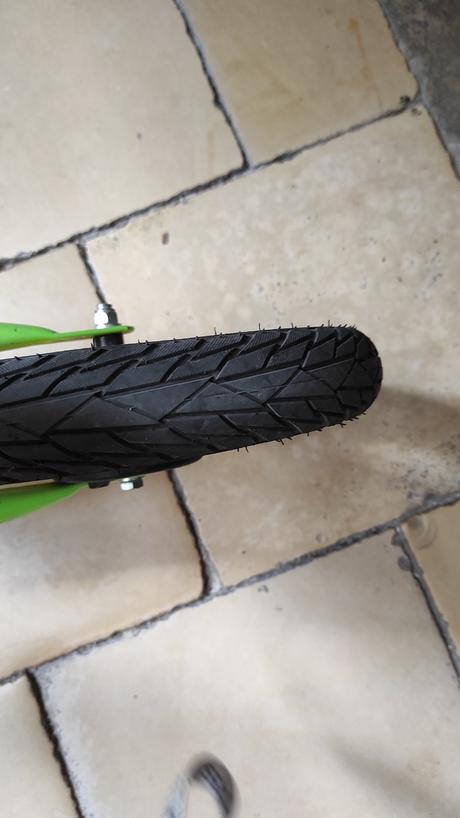 Odrážadlo puky lr 1l s brzdou a zvoncekom, puky