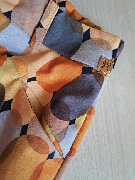 Sukňa zn. magenta, m