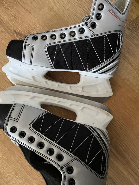 Chlapčenské korčule na lad, 38