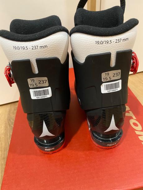 Lyžiarky atomic hawk (mp 19 - 19,5), atomic,30