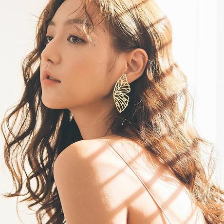 Nausnice motylie kridla, 