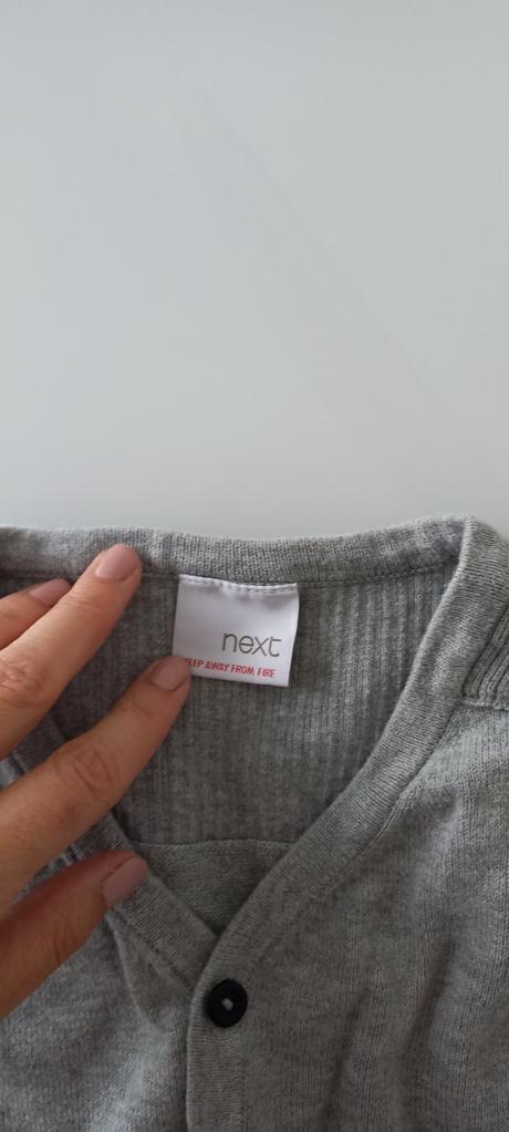 Uzasna jemna vesticka, next,80