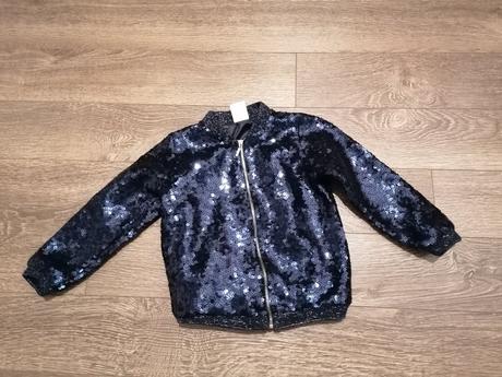 Krásna bomberka, 98