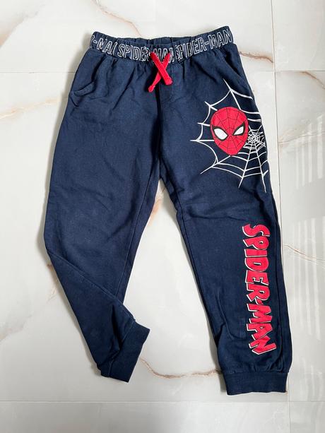 Tepláky, marvel,128