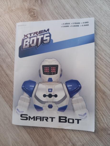 Robot na ovládanie,