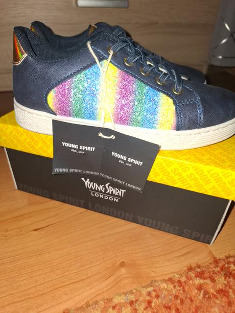 Young spirit, young spirit,32