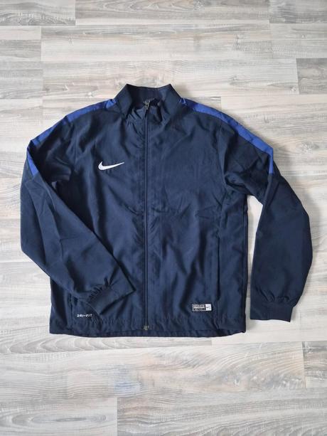 Ľahká nike bundička na leto - na tréningy, nike,146