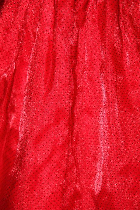 Paradne saty s tylovou suknou, 110