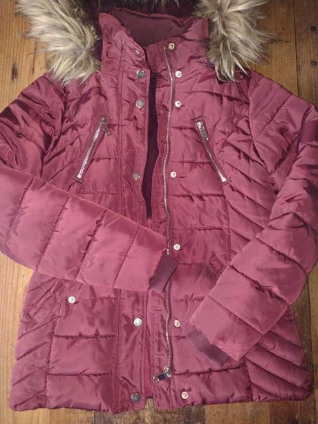 Teplá bunda, f&f,s