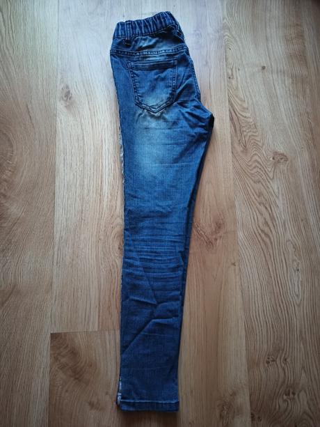 Dievčenské džegínsy, 134