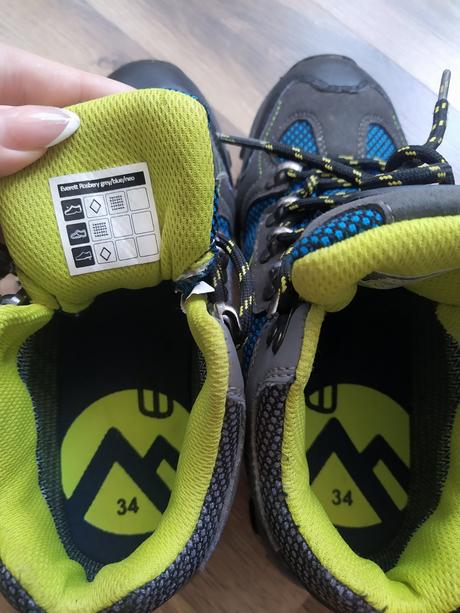 Turistická obuv, 34