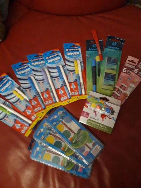 Pre prváčika...rôzne školské potreby,