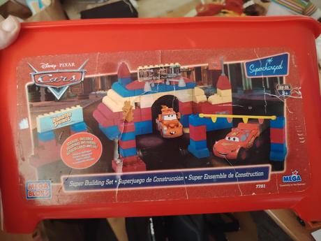 Mega box lega mc qeen,