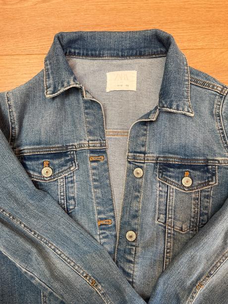 Koženková bunda c&a a zara riflová bunda, 146