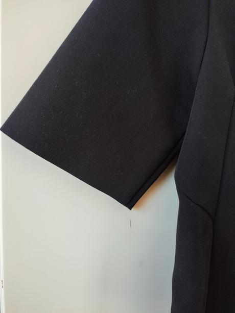 Malé čierne cos, cos,36