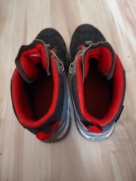 Nepremokavé topánky, quechua,35