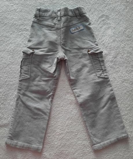 Menčestrové nohavice 104, 104