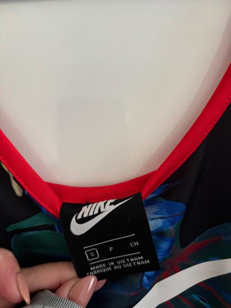 Šaty nike, nike,s