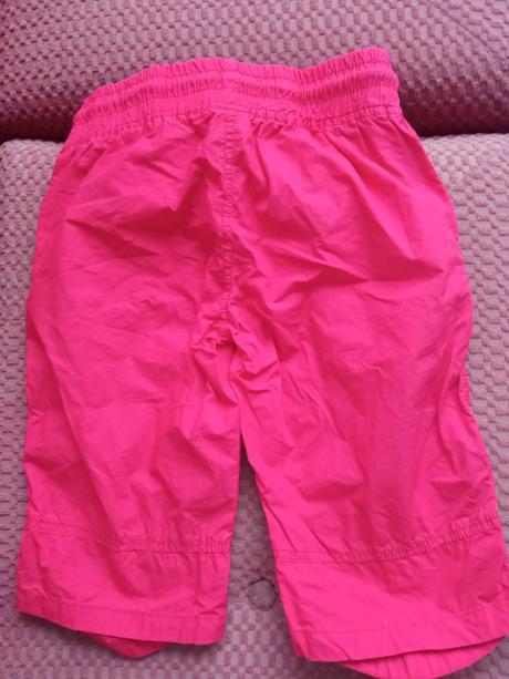 Krátke športovo elegantné nohavice, 146