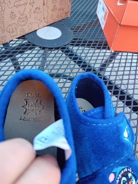 Papučky s tučniakom top stav, 19