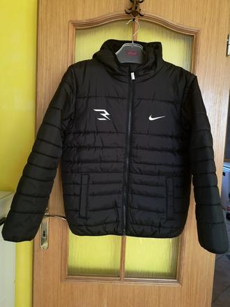 Nike zimná bunda veľkosť 13-15 rokov, nike,158 / 164 / 170