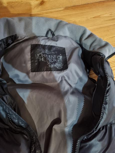 Vesta zateplena  veľkosť 36 top stav, s