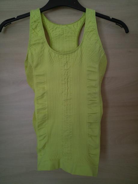 Tričko strečové, xs