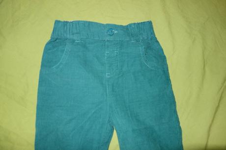 Kompletik nohavic, kosielky a vesticky tu, tu,80