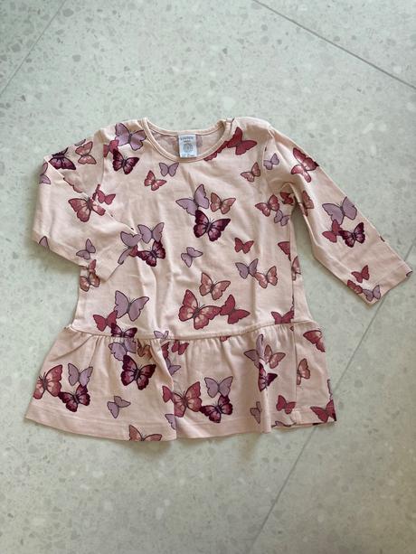 Šatôčky s motýlikmi, lindex,86