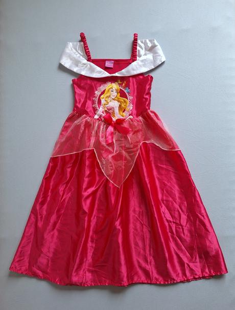 Šípková ruženka - exkluzívny kostým disney 122-128,