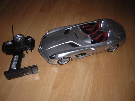 Auto na diaľkové ovládanie, 