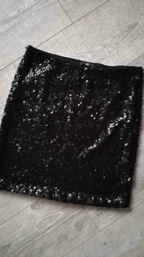 Úžasná suknička, h&m,s