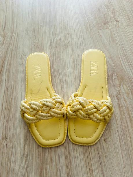 Krásne šľapky/ploché sandále značky zara, zara,38