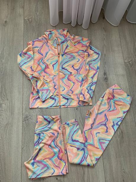 Súprava na telesnú alebo šport 158/164+tričko, reserved,158