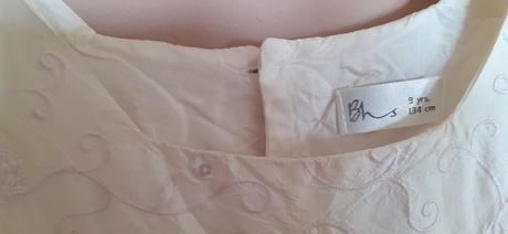 Šaty na slávnostnú príležitosť, 134