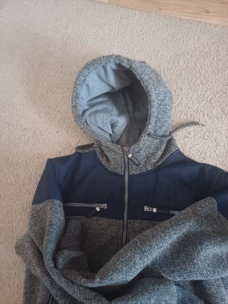 Prechodná bunda, 146