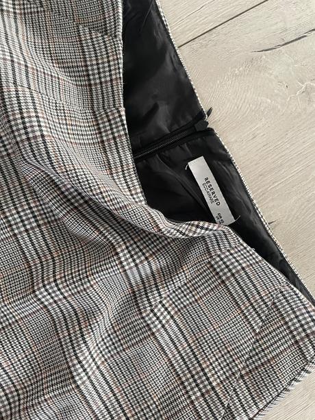 Karovana sukna, reserved,42