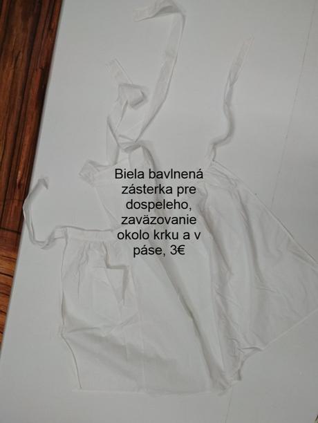 Vianočné zástery a kuchárske čiapky,